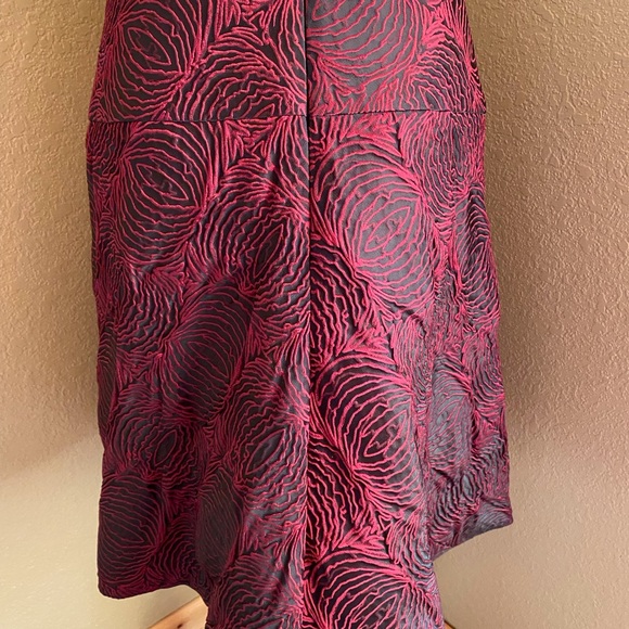 Ann Taylor Textured Skirt - Picture 2 of 5